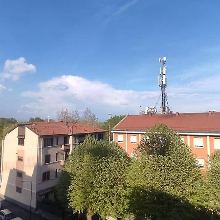 Appartamento Sunhouse - Nuovo Accogliente Bilocale Milano Esterno foto