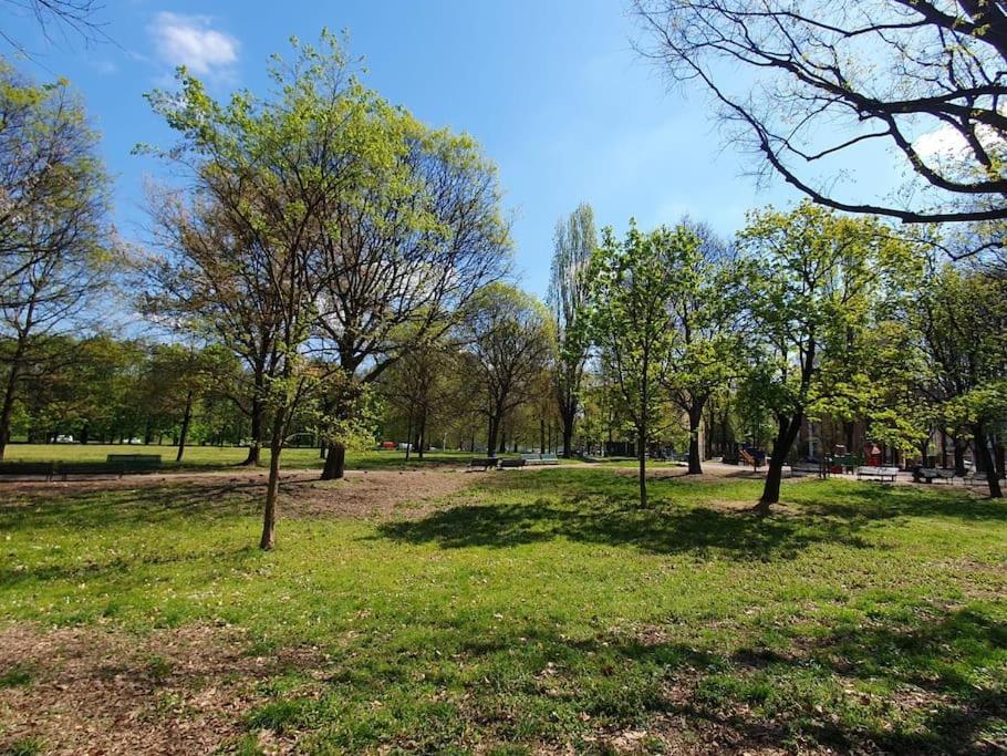 Appartamento Sunhouse - Nuovo Accogliente Bilocale Milano Esterno foto